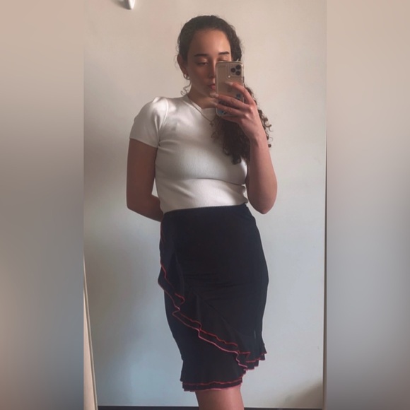 Vintage 90s Amy Byer Salsa Inspired Ruffle Red Pink Trim Mini Skirt in Black - Picture 6 of 9
